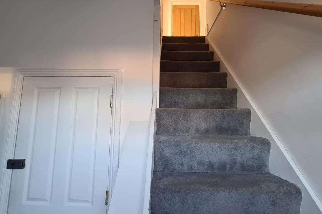Stylish Georgian Apartment In An Ideal Location North Walsham Bagian luar foto