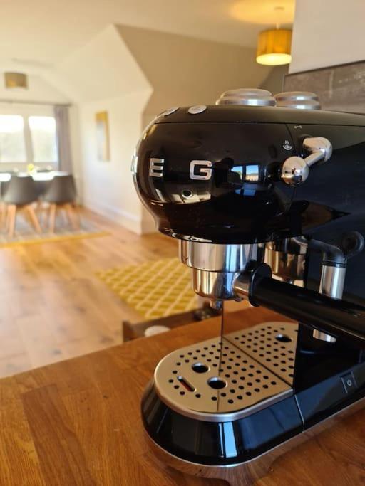 Stylish Georgian Apartment In An Ideal Location North Walsham Bagian luar foto